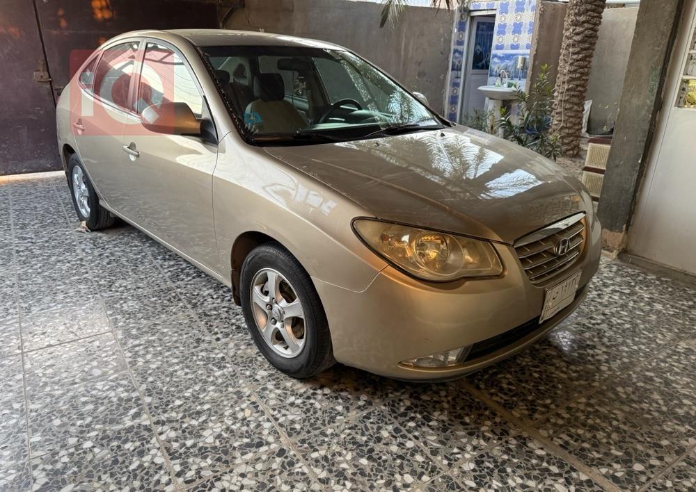 هیوندای ئەلەنترا